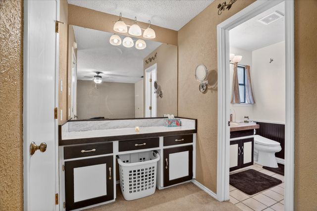 834 S Ridgeway Drive, Cleburne, TX 76033