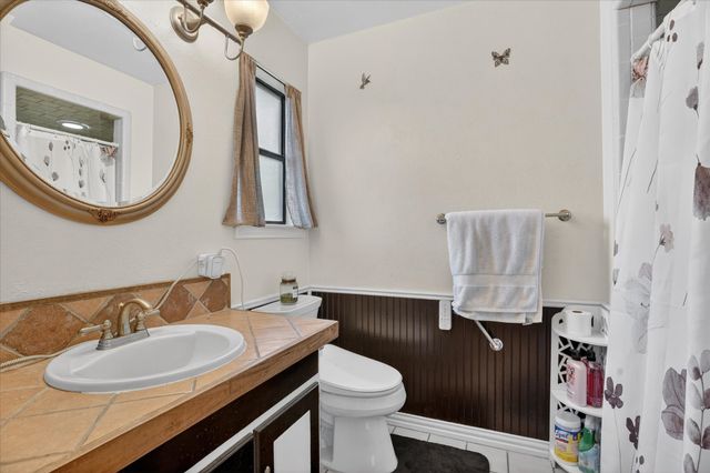 834 S Ridgeway Drive, Cleburne, TX 76033