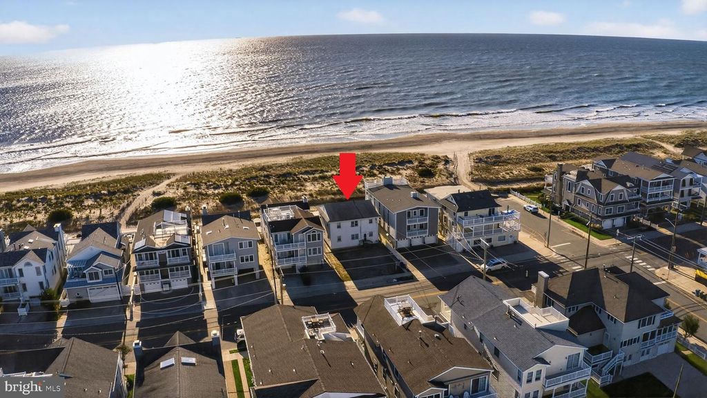 Image 5 of property listing at 5441 CENTRAL AVE, Ocean City, NJ 08226