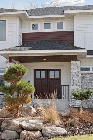 18305 Dove Court, Eden Prairie, MN 55347