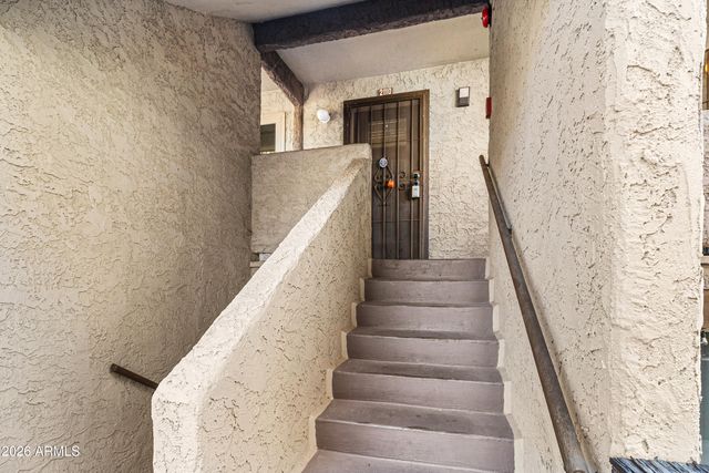 1645 W BASELINE Road 2110, Mesa, AZ 85202