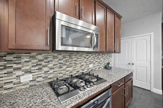 933 Spring Falls Drive, Mckinney, TX 75071