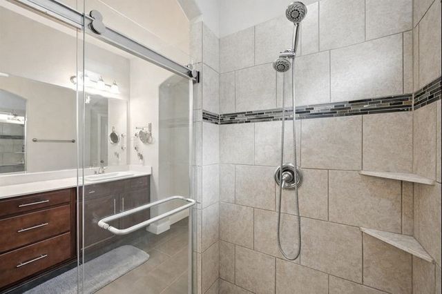 933 Spring Falls Drive, Mckinney, TX 75071