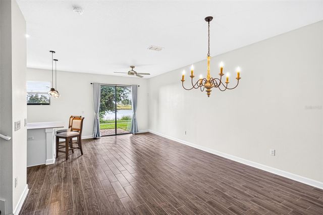 1302 ROYAL ST GEORGE BOULEVARD 1302, Davenport, FL 33896