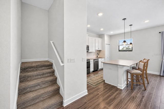 1302 ROYAL ST GEORGE BOULEVARD 1302, Davenport, FL 33896