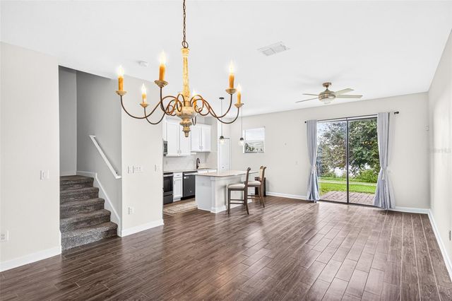 1302 ROYAL ST GEORGE BOULEVARD 1302, Davenport, FL 33896