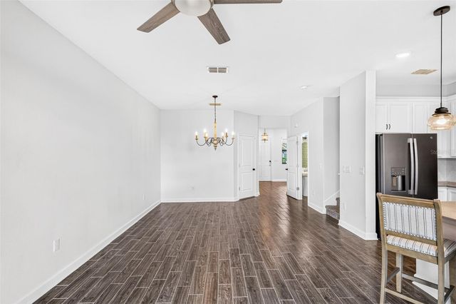 1302 ROYAL ST GEORGE BOULEVARD 1302, Davenport, FL 33896