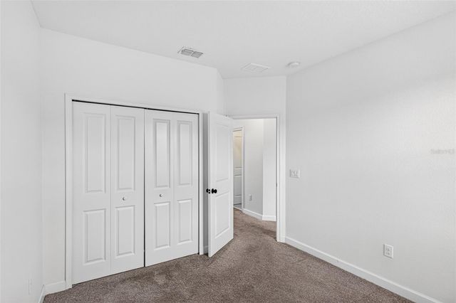 1302 ROYAL ST GEORGE BOULEVARD 1302, Davenport, FL 33896