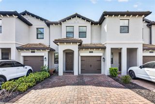 1302 ROYAL ST GEORGE BOULEVARD 1302, Davenport, FL 33896