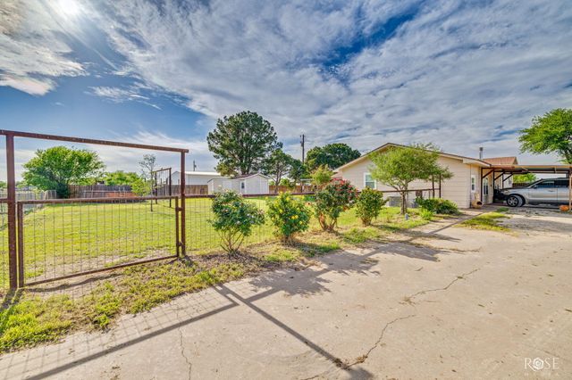 4505 Blumentritt Road, San Angelo, TX 76905