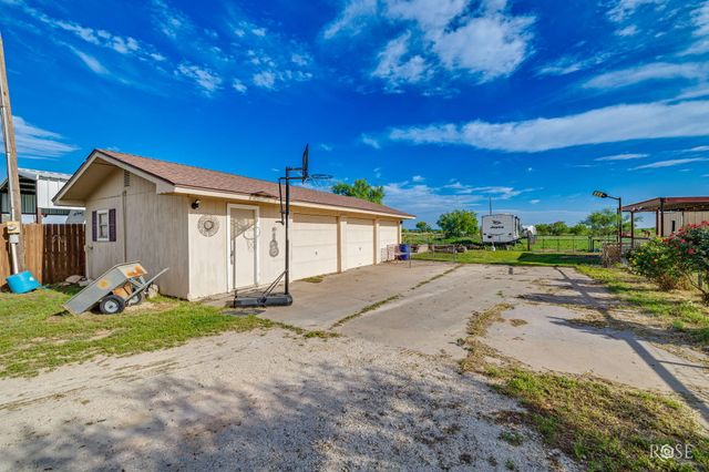 4505 Blumentritt Road, San Angelo, TX 76905