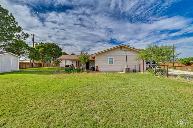 4505 Blumentritt Road, San Angelo, TX 76905