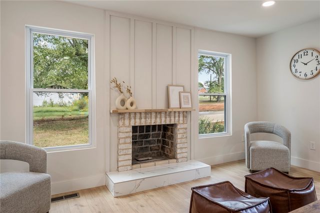 212 Colonels Road, Pendleton, SC 29670