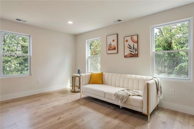 212 Colonels Road, Pendleton, SC 29670