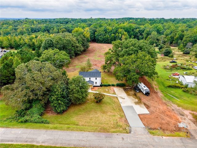 212 Colonels Road, Pendleton, SC 29670