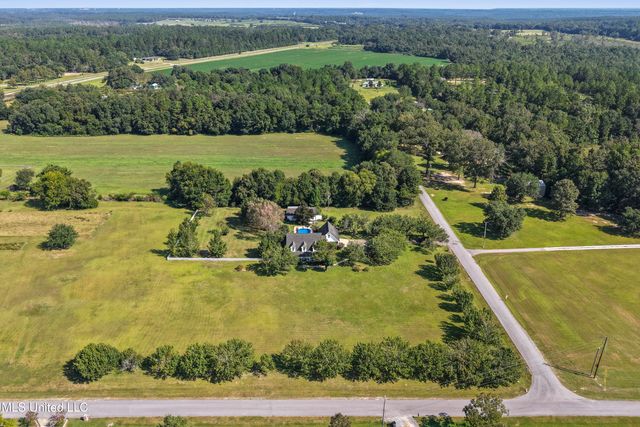 147 Blue Springs Road, Lucedale, MS 39452