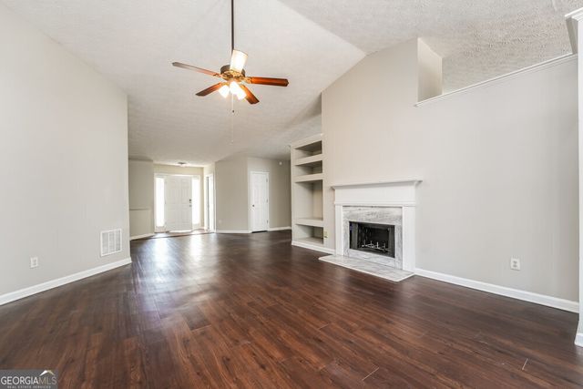 920 Glen Oaks Lane, Lawrenceville, GA 30044