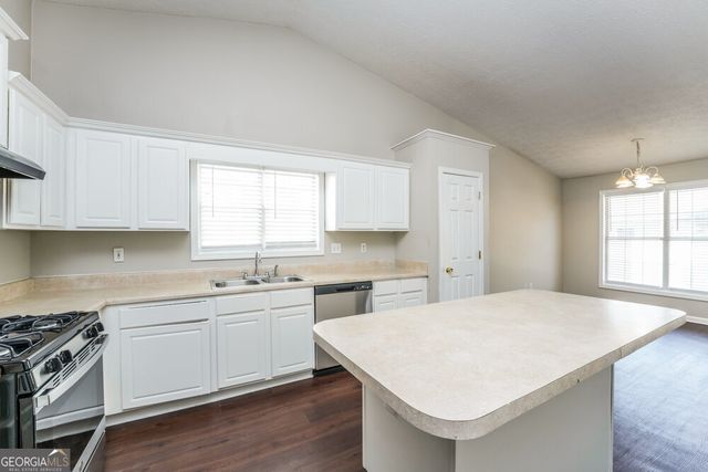 920 Glen Oaks Lane, Lawrenceville, GA 30044