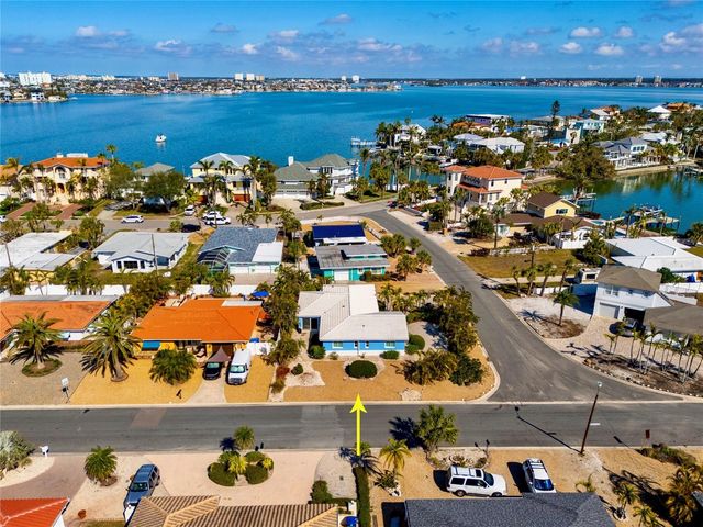 4550 PLAZA WAY, St Pete Beach, FL 33706