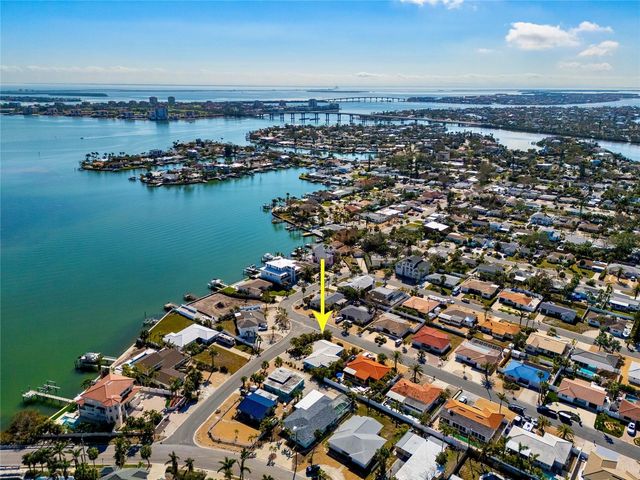 4550 PLAZA WAY, St Pete Beach, FL 33706