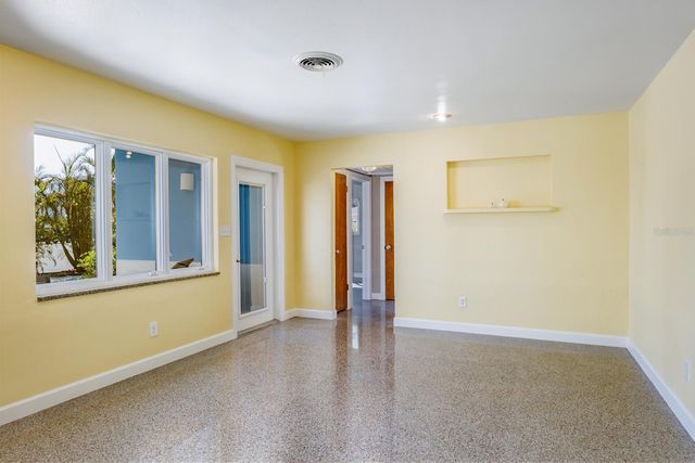 4550 PLAZA WAY, St Pete Beach, FL 33706