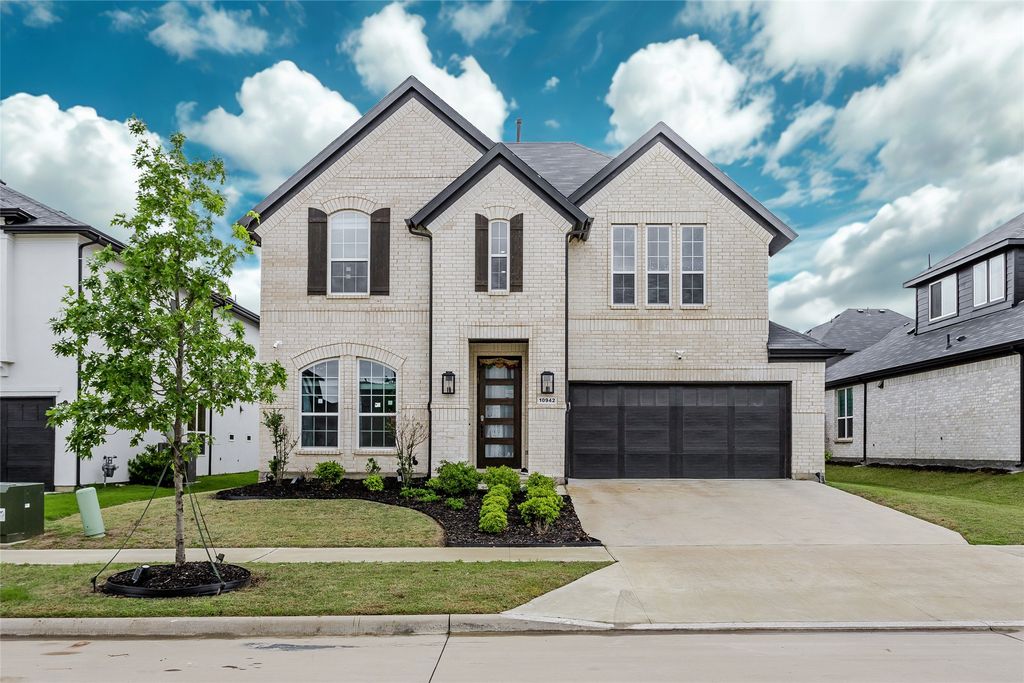 10942 Grayhead Drive, Frisco, TX 75035