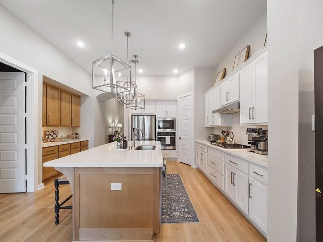 30614 Hawthorn Glen Court, Fulshear, TX 77441