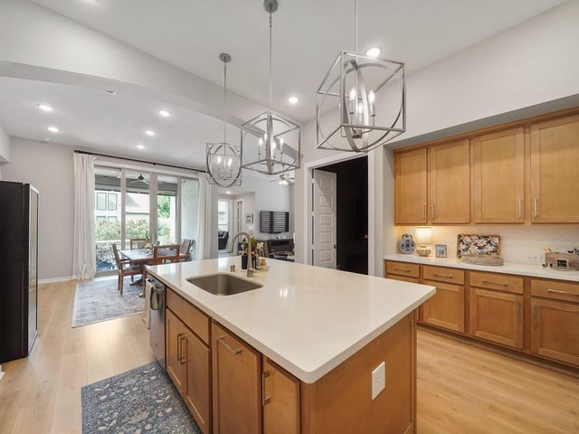 30614 Hawthorn Glen Court, Fulshear, TX 77441