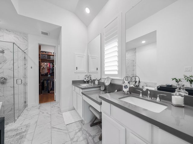 30614 Hawthorn Glen Court, Fulshear, TX 77441