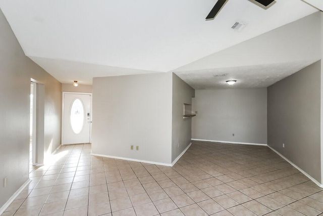 10111 King Ranch Lane, Sugar Land, TX 77498