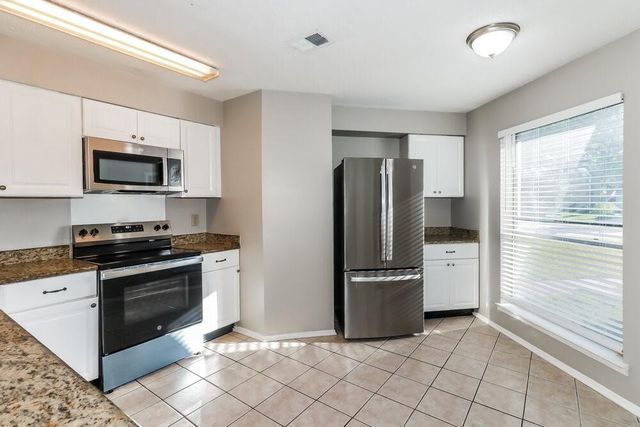 10111 King Ranch Lane, Sugar Land, TX 77498