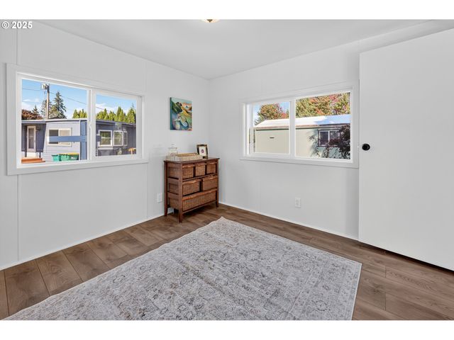 52238 TEAKWOOD Dr, Scappoose, OR 97056