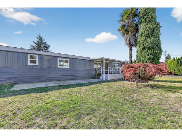 52238 TEAKWOOD Dr, Scappoose, OR 97056