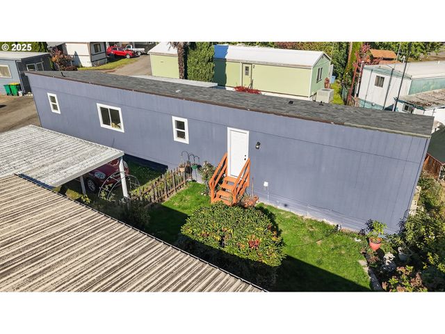 52238 TEAKWOOD Dr, Scappoose, OR 97056