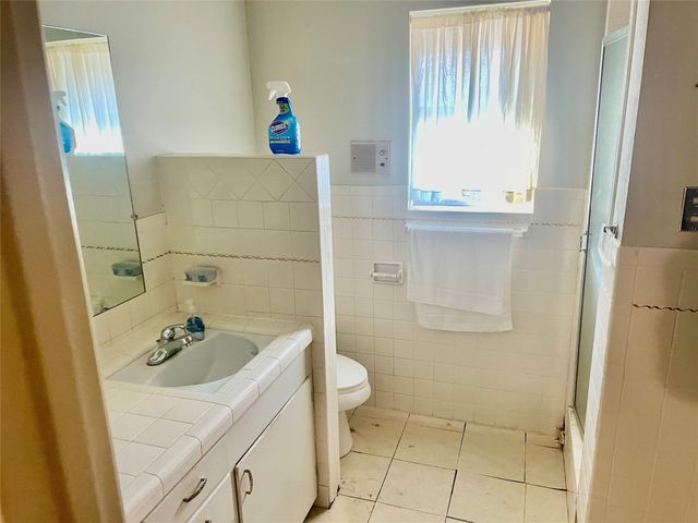 1306 E Central, Comanche, TX 76442