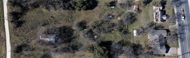 1306 E Central, Comanche, TX 76442