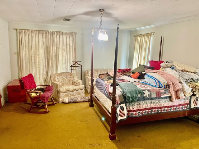 1306 E Central, Comanche, TX 76442