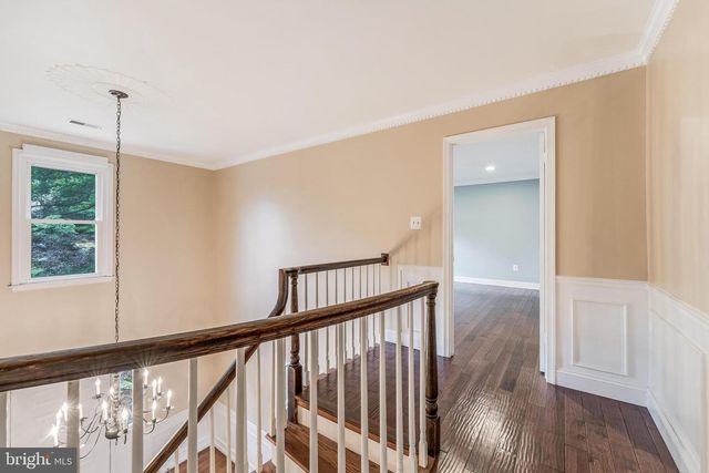 11618 HOLLY BRIAR LN, Great Falls, VA 22066