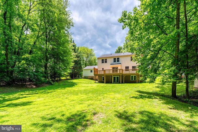 11618 HOLLY BRIAR LN, Great Falls, VA 22066