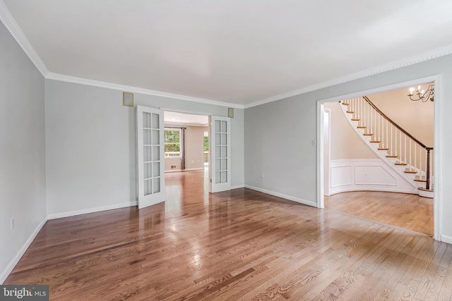 11618 HOLLY BRIAR LN, Great Falls, VA 22066