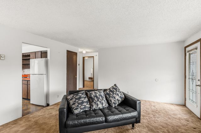 306 SW 3rd Street, Grants Pass, OR 97526