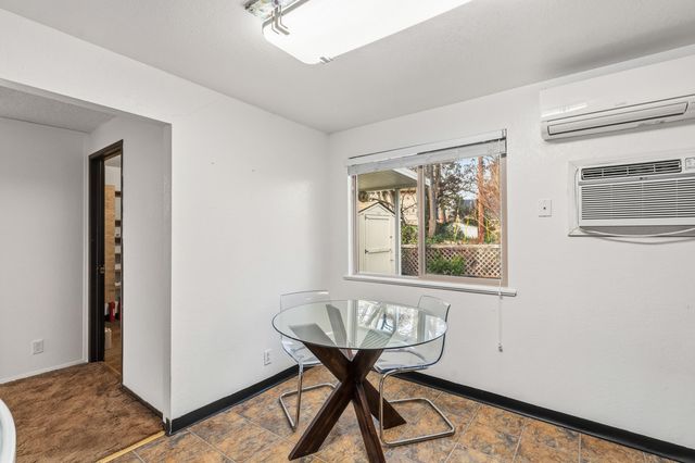 306 SW 3rd Street, Grants Pass, OR 97526