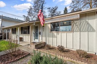 306 SW 3rd Street, Grants Pass, OR 97526