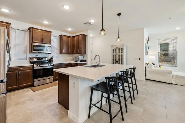 5100 E Rancho Paloma Drive 1053, Cave Creek, AZ 85331