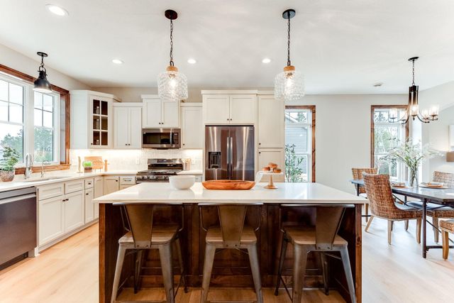 10011 211th Street N, Forest Lake, MN 55025