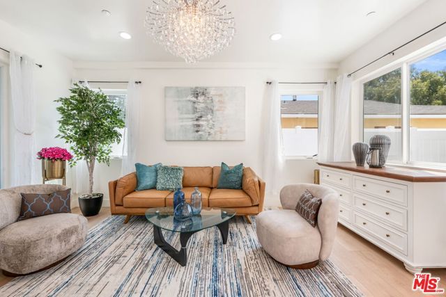 3643 Helms Avenue, Culver City, CA 90232