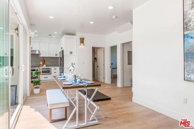 3643 Helms Avenue, Culver City, CA 90232