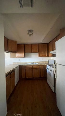 2560 Gonzaga, Riverside, CA 92507