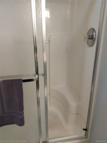 14448 Garden Street, Livonia, MI 48154