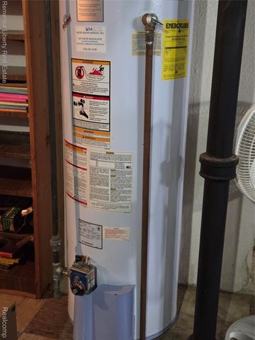 14448 Garden Street, Livonia, MI 48154